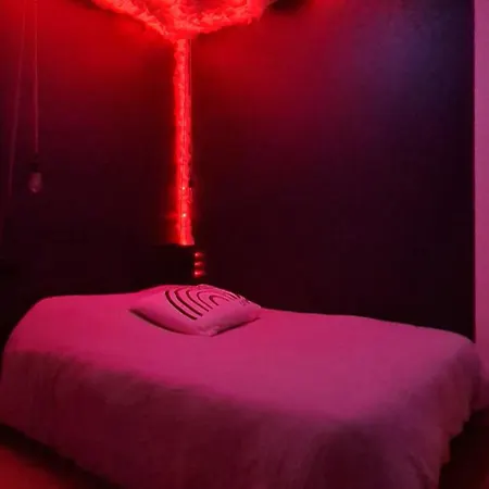 Dans Les Nuages - Entree Autonome - Centre Apartmán *