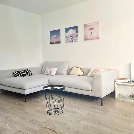 Dans Les Nuages - Entree Autonome - Centre * Mulhouse