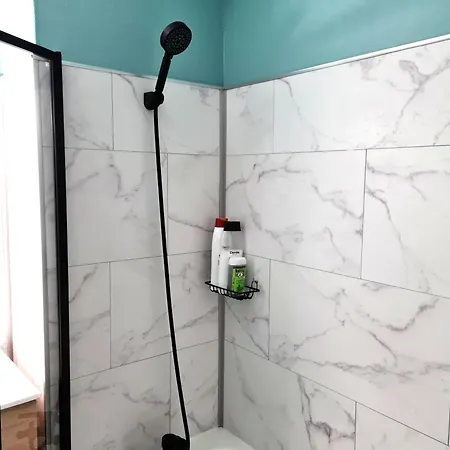 Dans Les Nuages - Entree Autonome - Centre Apartment *